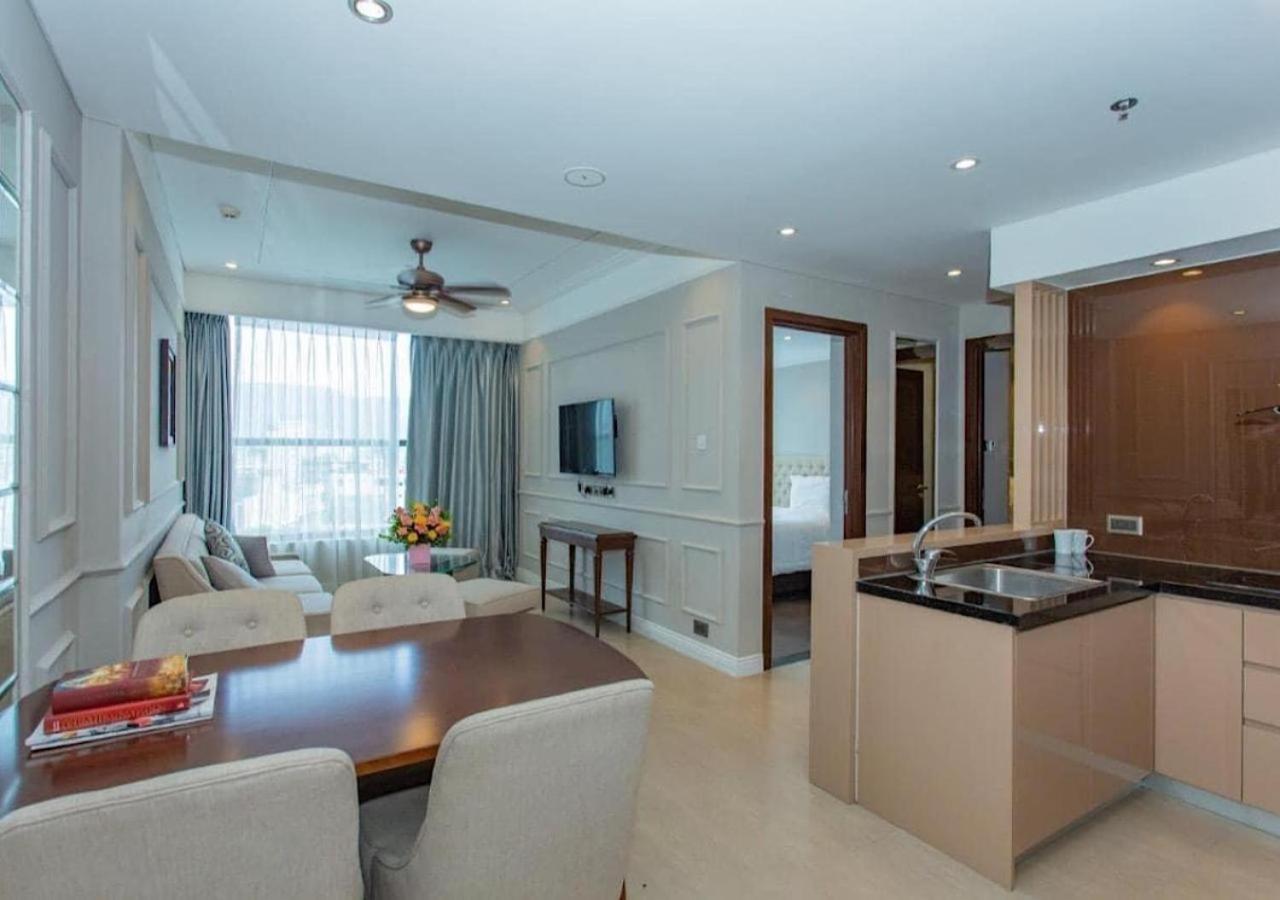 Sunrise Luxury Apartment With Ocean View Da Nang Luaran gambar